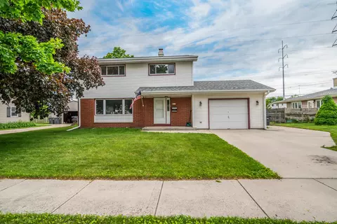 1413 Florida, Sheboygan, WI 53081