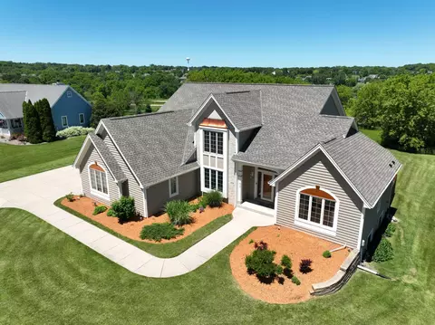 1928 Tallgrass, Waukesha, WI 53188