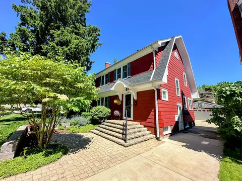 522 69th, Kenosha, WI 53143