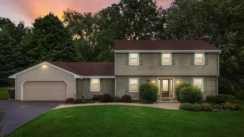w334s8040 Tolbert, Mukwonago, WI 53149