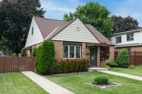 3163 N 80th, Milwaukee, WI 53222