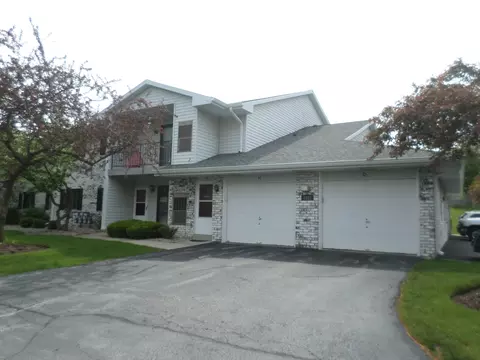 3122 14th #B, Kenosha, WI 53144