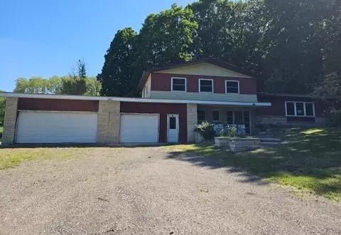 n5190 Skunk Hollow Road, Brooklyn, WI 54971