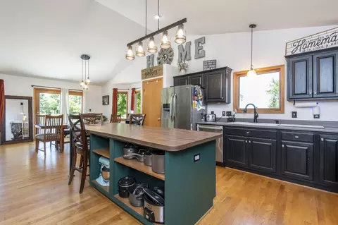 33411 Sumerta, East Troy, WI 53120