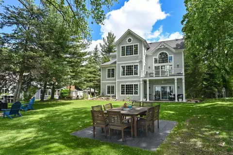 w377s4821 E Pretty Lk, Ottawa, WI 53118