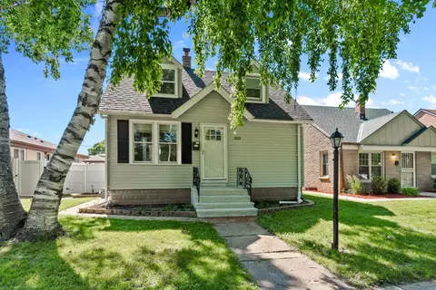 4319 N 87th, Milwaukee, WI 53222