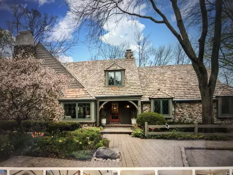13510 Braemar, Elm Grove, WI 53122