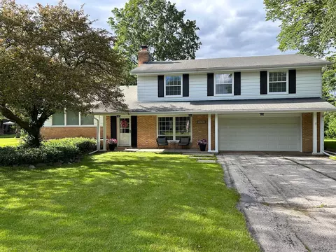 13140 Dunwoody, Elm Grove, WI 53122