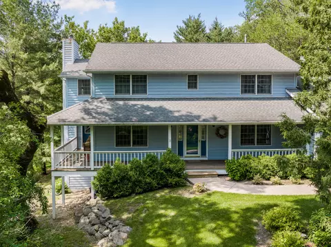 6624 Lakeside, Lake Geneva, WI 53147