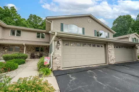 1025 Shadowood #2, West Bend, WI 53095