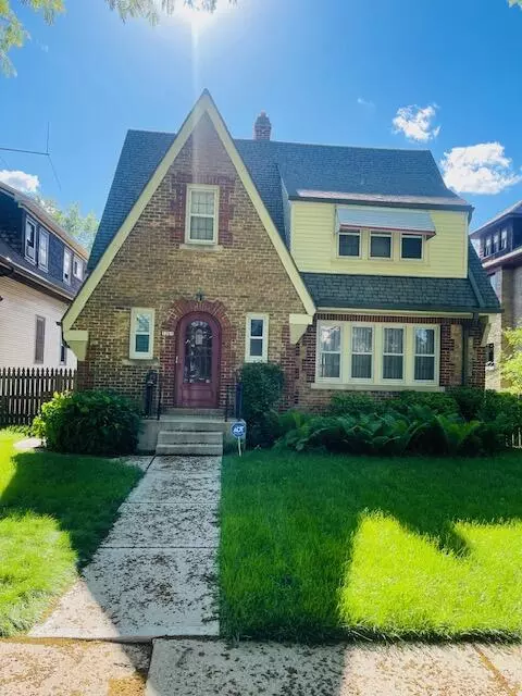 3265 N 44th, Milwaukee, WI 53216