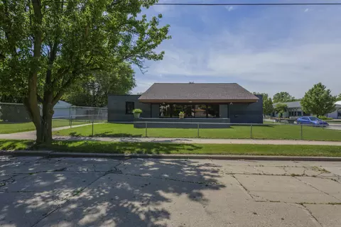 4004 29th, Kenosha, WI 53140