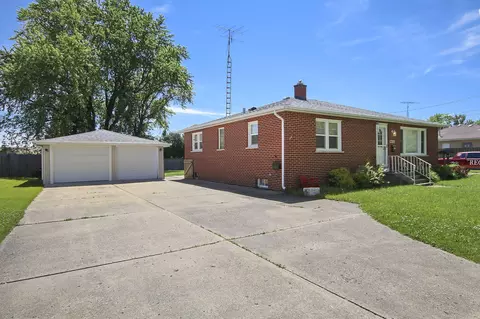 5301 49th, Kenosha, WI 53144
