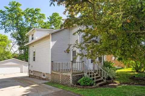 144 W Wisconsin, Cedar Grove, WI 53013