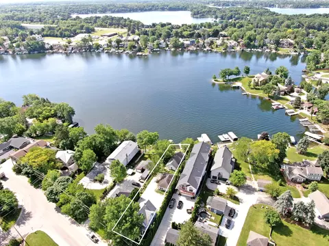n52w35319 W W Lk, Oconomowoc, WI 53066