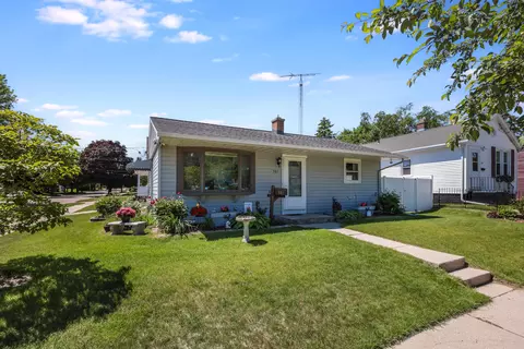 501 Huron, Manitowoc, WI 54220
