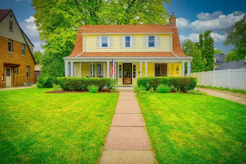 316 S 10th, West Bend, WI 53095