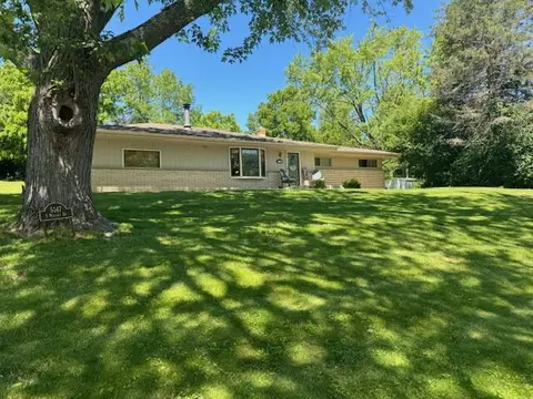 5147 S Menard, New Berlin, WI 53151