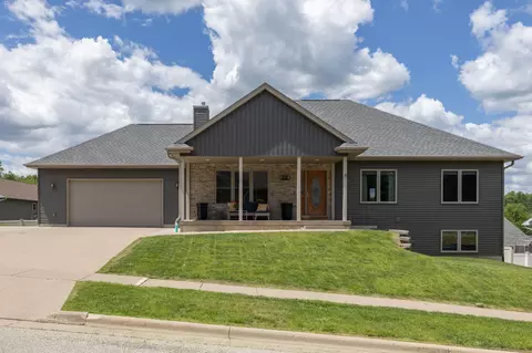 840 Wagon, West Salem, WI 54669