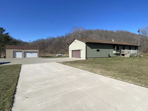 S7227 State Highway 14, Kickapoo, WI 54652