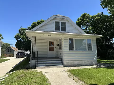 1452 S 52nd, West Milwaukee, WI 53214