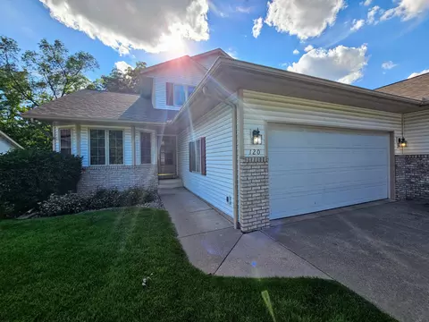 120 Heritage, Onalaska, WI 54650