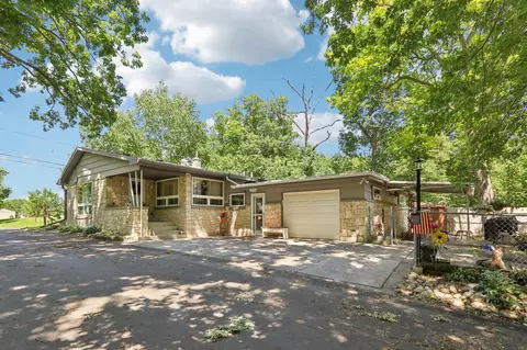 n6998 Poplar Lane, Sugar Creek, WI 53121