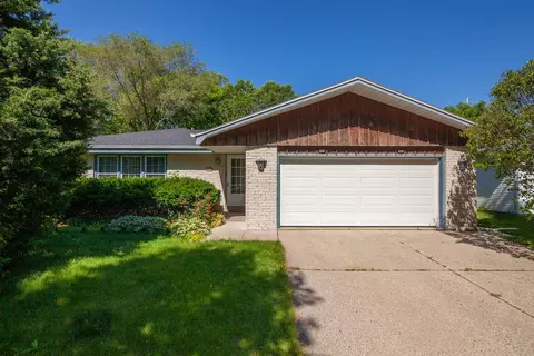 4425 S 47th, Greenfield, WI 53220