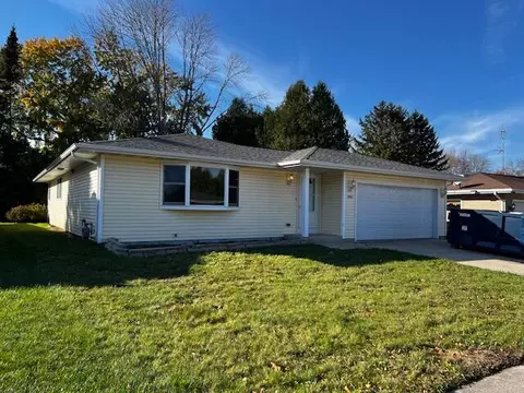 3802 S 17th, Sheboygan, WI 53081