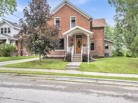 66 W Washington, Chilton, WI 53014