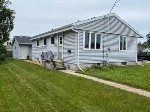 1002 Victory, Two Rivers, WI 54241