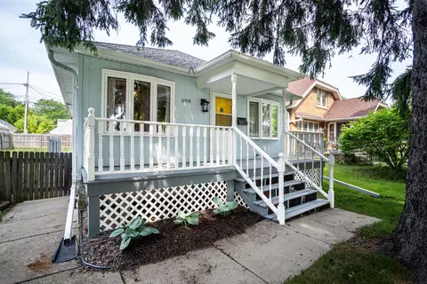 609 S 60th, Milwaukee, WI 53214