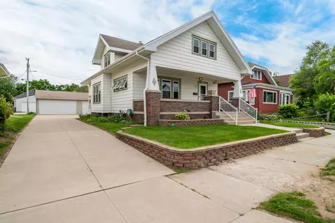 1123 Swift, Sheboygan, WI 53081