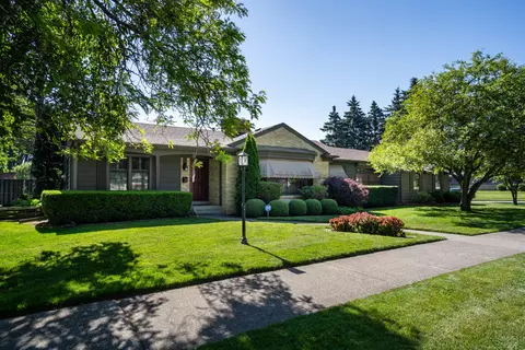 619 Kentucky, Racine, WI 53405