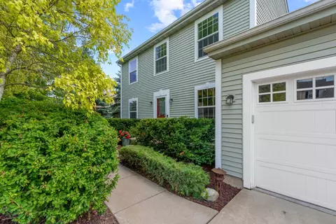 2205 Cherokee, Grafton, WI 53024