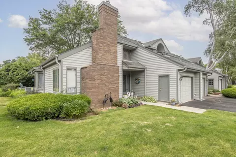104 Pine, Oconomowoc, WI 53066