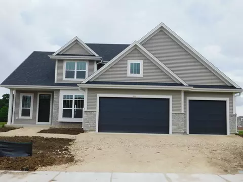 804 Kohlwey, Grafton, WI 53024
