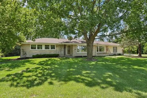 4765 Shasta, Brookfield, WI 53045