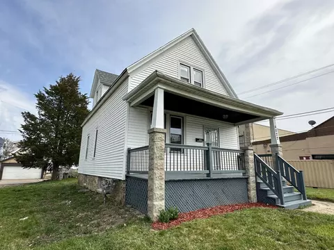 4022 N 24th, Milwaukee, WI 53209