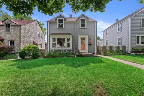 3712 S Lenox, Milwaukee, WI 53207