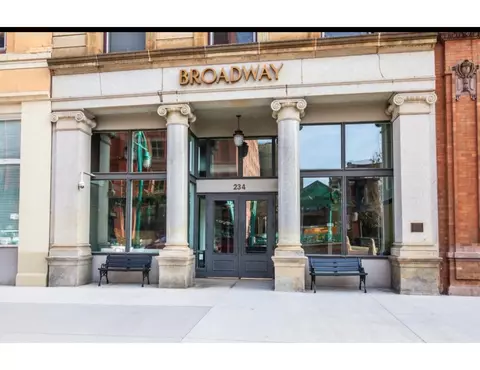 234 N Broadway #216, Milwaukee, WI 53202