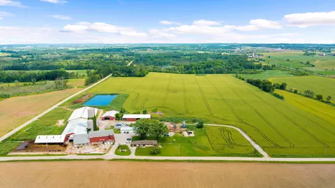 w3462 Belgium Kohler Road, Fredonia, WI 53004