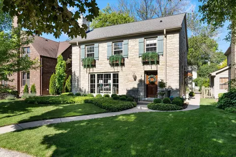 4407 N Wildwood, Shorewood, WI 53211