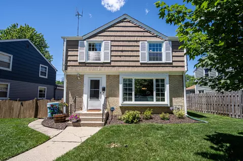 4327 N Sheffield, Shorewood, WI 53211
