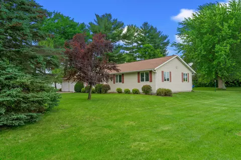 23990 8th, Trempealeau, WI 54661