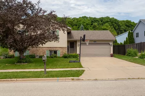 1506 S Indiana, West Bend, WI 53095