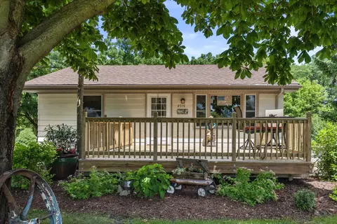 9516 Old Spg, Mount Pleasant, WI 53406
