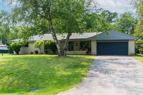 4081 S 122nd, Greenfield, WI 53228