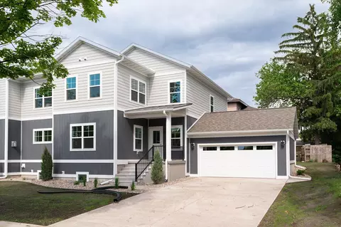209 11th, La Crosse, WI 54601