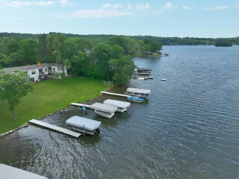 n7317 Chapel Drive #7, Whitewater, WI 53190